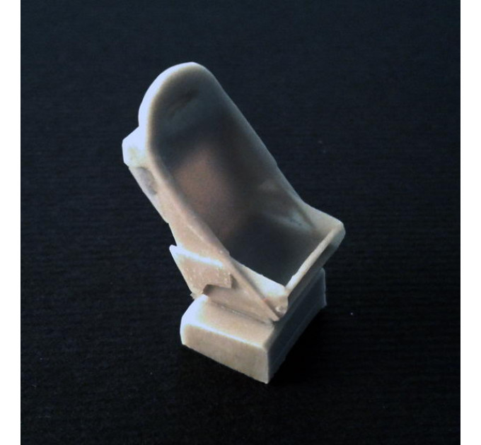 Ju 88 pilot seat AIMS 48P010