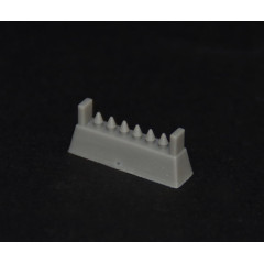 Early Luftwaffe antenna wire insulators AIMS 48P031
