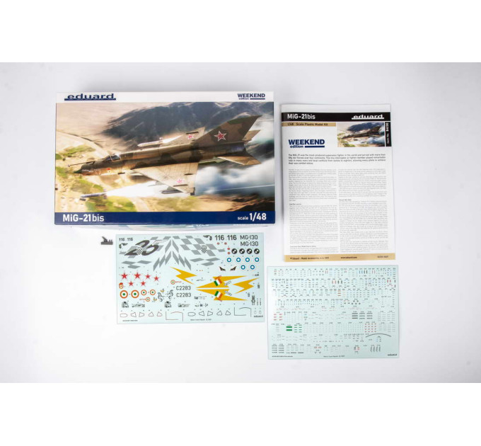 Збірна модель Eduard МіГ-21біс 1/48 Weekend 84130